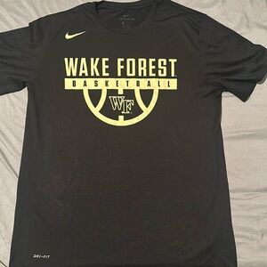 Nike Wake Forest Basketball Tee Size L
